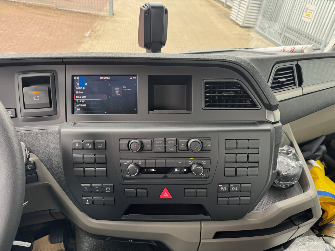 MAN TGS 33.440 BB 6x4 TGS 33.440 BB 6x4 - Крюковой мультилифт: фото 2 MAN TGS 33.440 BB 6x4 TGS 33.440 BB 6x4 - Крюковой мультилифт: фото 2