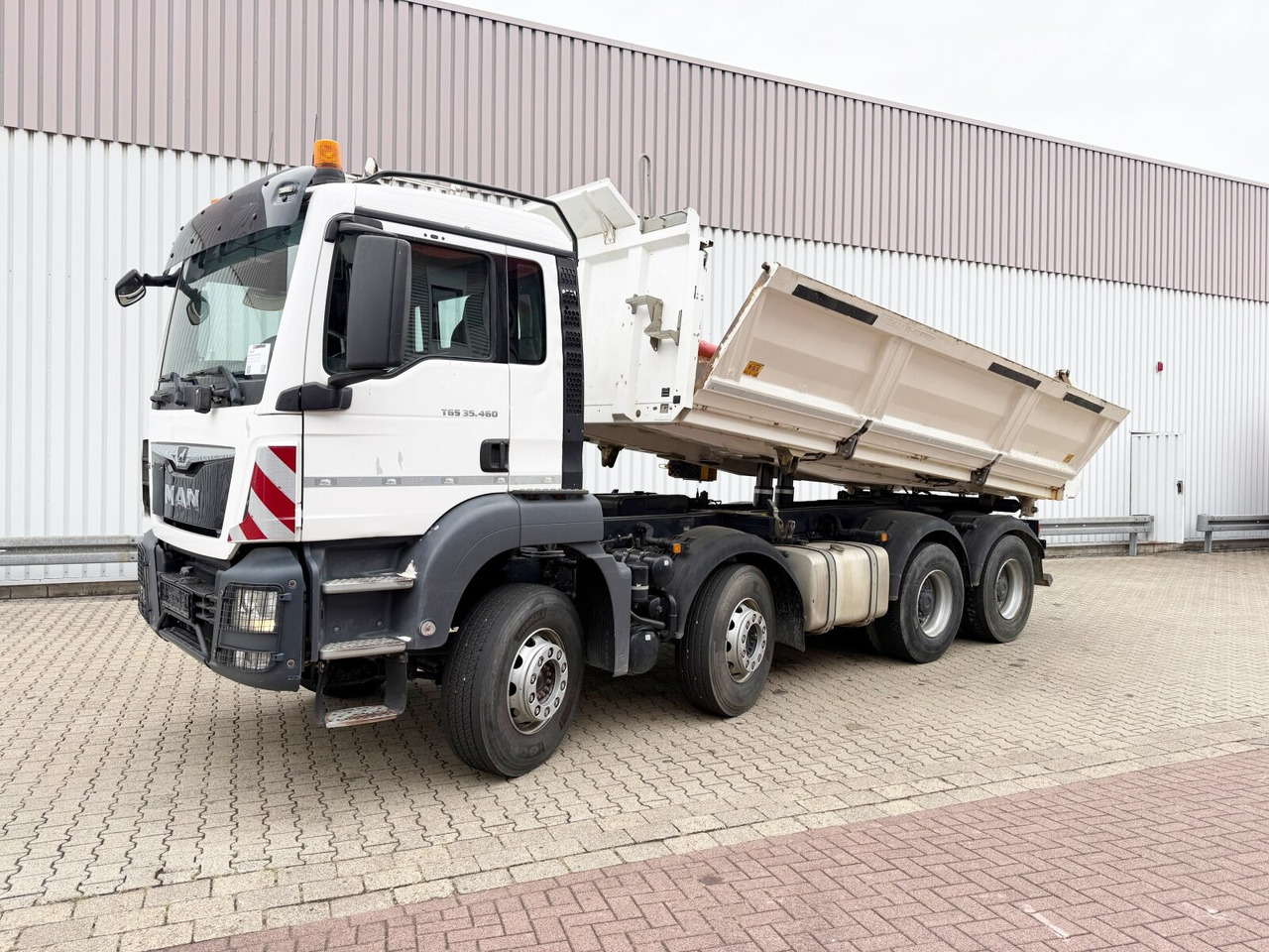 MAN TGS 35.460 8X4 BB TGS 35.460 8X4 BB, Meiller Bordmatik, Rollplane, 13m³ - Самосвал: фото 1 MAN TGS 35.460 8X4 BB TGS 35.460 8X4 BB, Meiller Bordmatik, Rollplane, 13m³ - Самосвал: фото 1