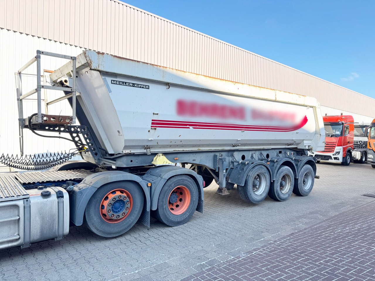 Meiller MHPS 12/27 MHPS 12/27, Stahlmulde ca. 26m³, Liftachse - Самосвальный полуприцеп: фото 3 Meiller MHPS 12/27 MHPS 12/27, Stahlmulde ca. 26m³, Liftachse - Самосвальный полуприцеп: фото 3