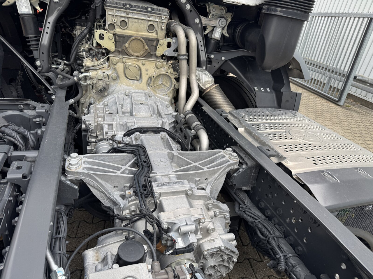 Mercedes-Benz Actros 2548 L 6x2 Actros 2548 L 6x2, Retarder, Lenk-/Liftachse - Крюковой мультилифт: фото 2 Mercedes-Benz Actros 2548 L 6x2 Actros 2548 L 6x2, Retarder, Lenk-/Liftachse - Крюковой мультилифт: фото 2