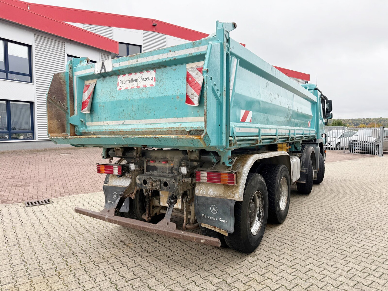 Самосвал Mercedes-Benz Actros 3241 K 8x4/4 Actros 3241 K 8x4/4, Bordmatik: фото 11