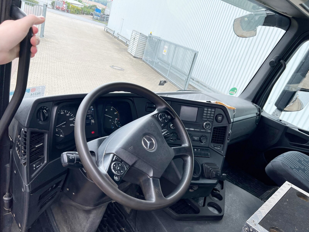 Mercedes-Benz Arocs 1840 K 4x2 Arocs 1840 K 4x2 - Самосвал: фото 4 Mercedes-Benz Arocs 1840 K 4x2 Arocs 1840 K 4x2 - Самосвал: фото 4