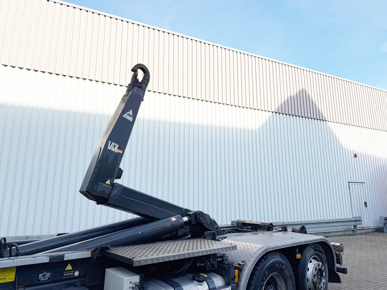 Mercedes-Benz Arocs 2540 L 6x2 Arocs 2540 L 6x2, Liftachse, Motorabtrieb, VDL Abrollanlage S 21-5200 - Крюковой мультилифт: фото 2 Mercedes-Benz Arocs 2540 L 6x2 Arocs 2540 L 6x2, Liftachse, Motorabtrieb, VDL Abrollanlage S 21-5200 - Крюковой мультилифт: фото 2