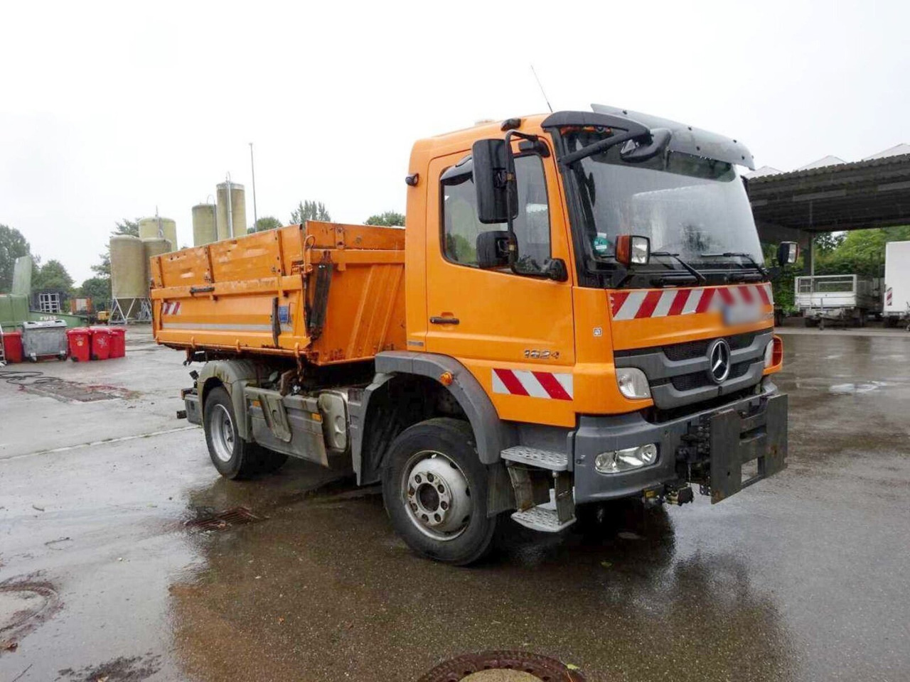 Mercedes-Benz Atego 1624 AK 4x4 Atego 1624 AK 4x4, AT-Motor, Winterdienstausstattung - Самосвал, Автоманипулятор: фото 2 Mercedes-Benz Atego 1624 AK 4x4 Atego 1624 AK 4x4, AT-Motor, Winterdienstausstattung - Самосвал, Автоманипулятор: фото 2