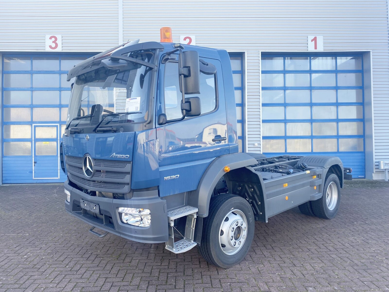 Mercedes-Benz Atego 1630 AK 4x4 Atego 1630 AK 4x4, Rechtslenker - Грузовик-шасси: фото 1 Mercedes-Benz Atego 1630 AK 4x4 Atego 1630 AK 4x4, Rechtslenker - Грузовик-шасси: фото 1