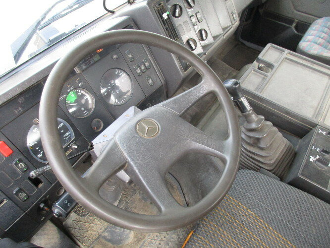 Mercedes-Benz SK 1824 AK 4x4 SK 1824 AK 4x4 Chassis - Грузовик-шасси: фото 4 Mercedes-Benz SK 1824 AK 4x4 SK 1824 AK 4x4 Chassis - Грузовик-шасси: фото 4