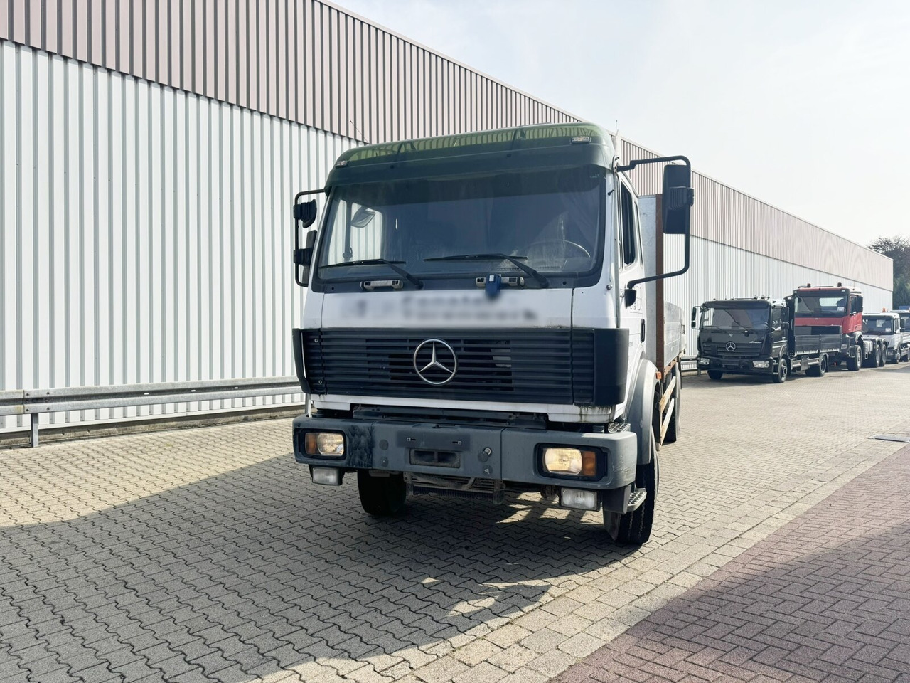 Грузовик бортовой/ Платформа Mercedes-Benz SK 1827L 4x2 SK 1827L 4x2: фото 8 Грузовик бортовой/ Платформа Mercedes-Benz SK 1827L 4x2 SK 1827L 4x2: фото 8