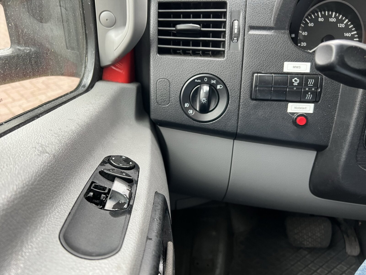 Грузовик-шасси, Лёгкий коммерческий автомобиль Mercedes-Benz Sprinter 516 CDI 4x2 Sprinter 516 CDI 4x2, Bi-Xenon: фото 7