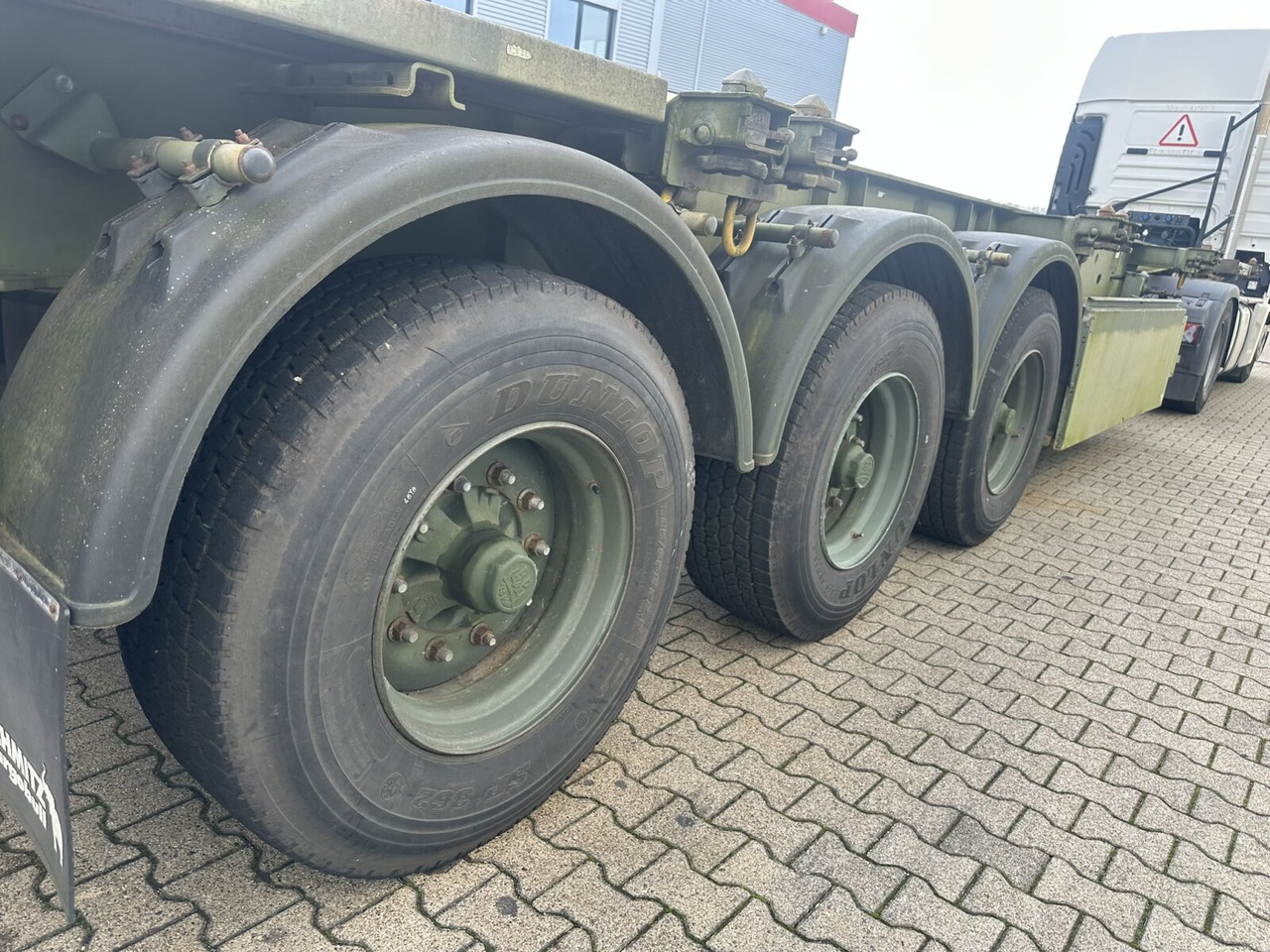 Schmitz Cargobull SCF 24 Containerchassis SCF 24 Containerchassis, Nachlauflenkachse, 2x20/20/30/40ft, Ex-! - Полуприцеп: фото 3 Schmitz Cargobull SCF 24 Containerchassis SCF 24 Containerchassis, Nachlauflenkachse, 2x20/20/30/40ft, Ex-! - Полуприцеп: фото 3