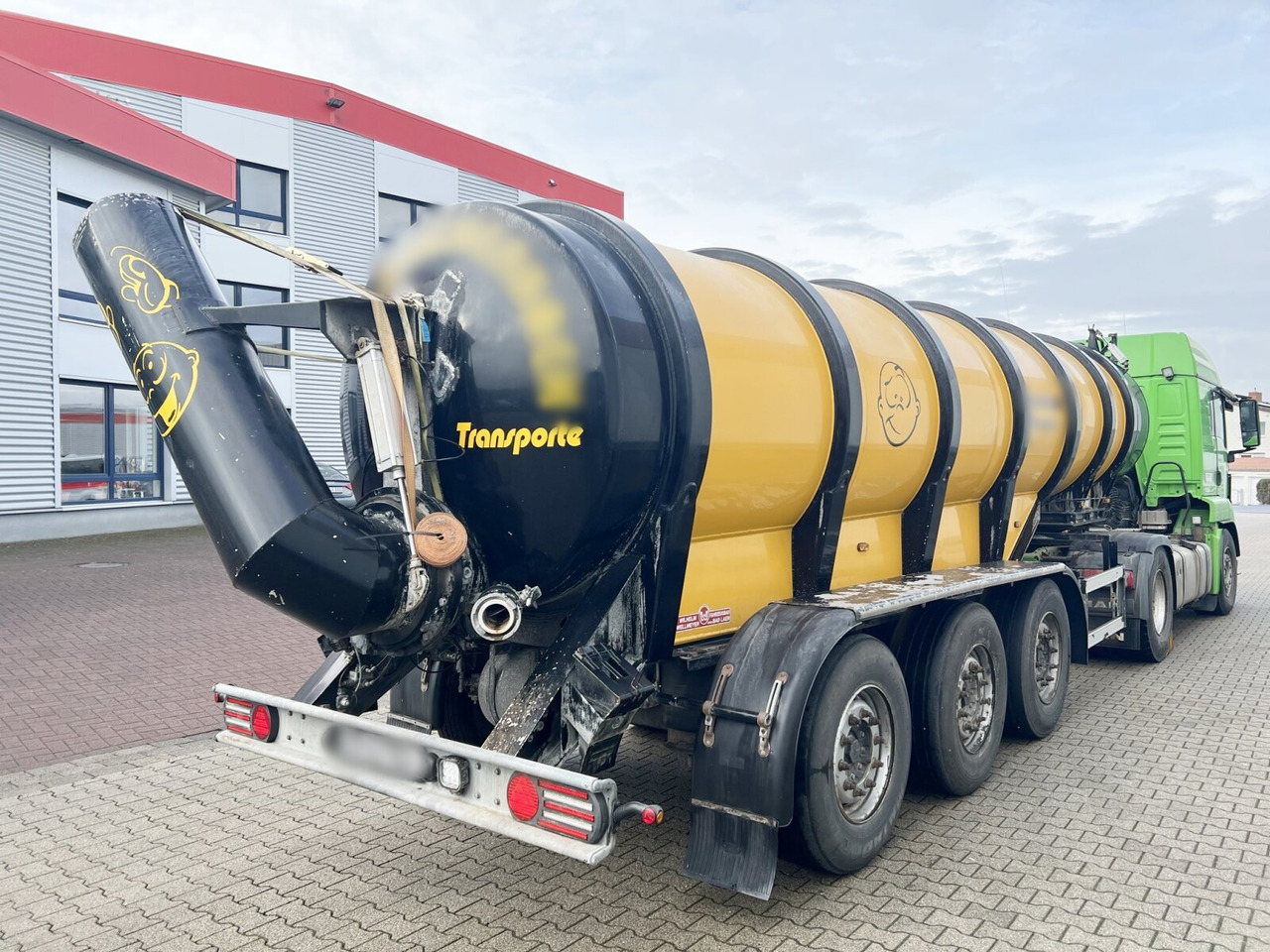 Полуприцеп-цистерна STF 35/89 TA AL Wellmeyer, STF 35/89 TA AL, ca. 25 cbm, ALU, 2xLiftachse: фото 11 Полуприцеп-цистерна STF 35/89 TA AL Wellmeyer, STF 35/89 TA AL, ca. 25 cbm, ALU, 2xLiftachse: фото 11