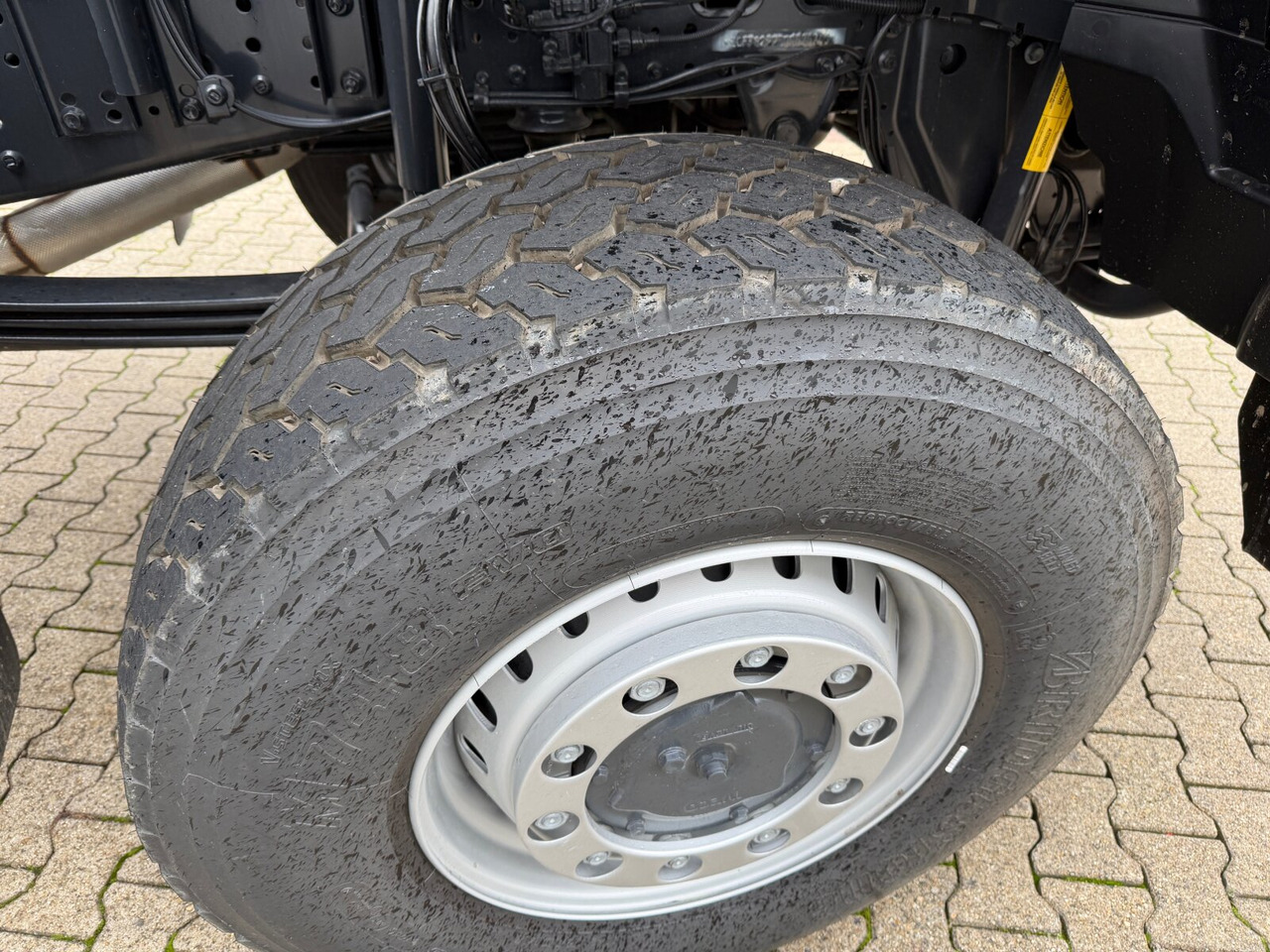 Новый Грузовик-шасси T-Way 360 6x6 T-Way 360 6x6, Nebenantrieb: фото 6 Новый Грузовик-шасси T-Way 360 6x6 T-Way 360 6x6, Nebenantrieb: фото 6