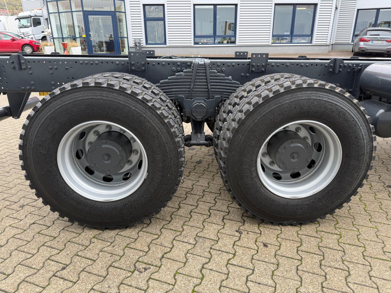 Новый Грузовик-шасси T-Way 360 6x6 T-Way 360 6x6, Nebenantrieb: фото 7 Новый Грузовик-шасси T-Way 360 6x6 T-Way 360 6x6, Nebenantrieb: фото 7