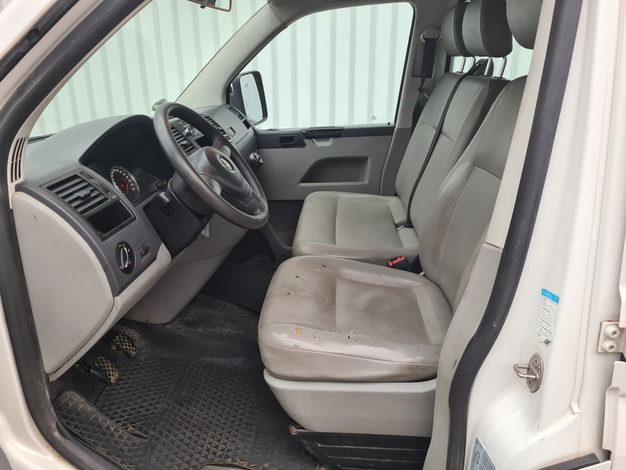 T5 Doka 4x2 T5 Doka 4x2, 2.0 ltr. TDI Pritsche - Малотоннажный бортовой грузовик, Грузопассажирский фургон: фото 5 T5 Doka 4x2 T5 Doka 4x2, 2.0 ltr. TDI Pritsche - Малотоннажный бортовой грузовик, Грузопассажирский фургон: фото 5