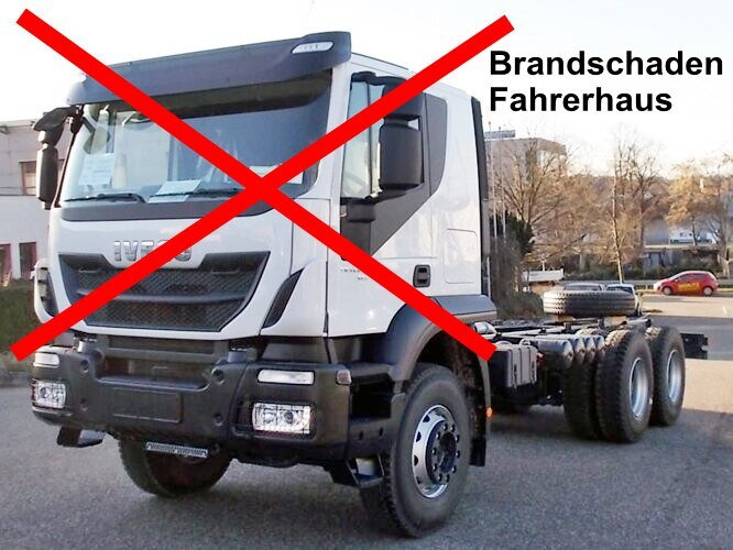 Trakker AD260T45 6x4, BRANDSCHADEN FAHRERHAUS! Trakker AD260T45 6x4, BRANDSCHADEN FAHRERHAUS! - Грузовик-шасси: фото 1 Trakker AD260T45 6x4, BRANDSCHADEN FAHRERHAUS! Trakker AD260T45 6x4, BRANDSCHADEN FAHRERHAUS! - Грузовик-шасси: фото 1