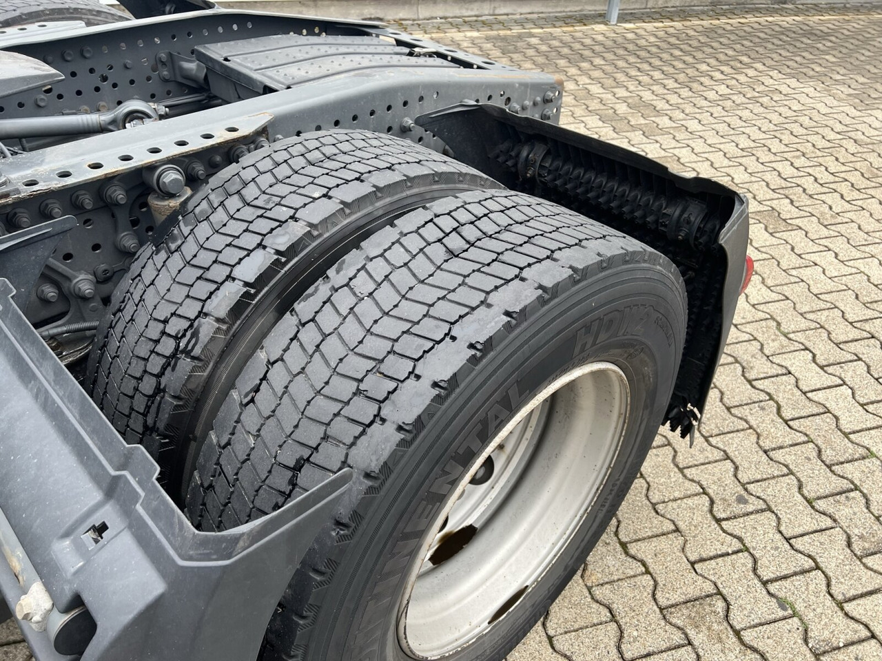 Mercedes-Benz Actros 1842 LS 4x2 Actros 1842 LS 4x2, 6x VORHANDEN - Тягач: фото 2 Mercedes-Benz Actros 1842 LS 4x2 Actros 1842 LS 4x2, 6x VORHANDEN - Тягач: фото 2