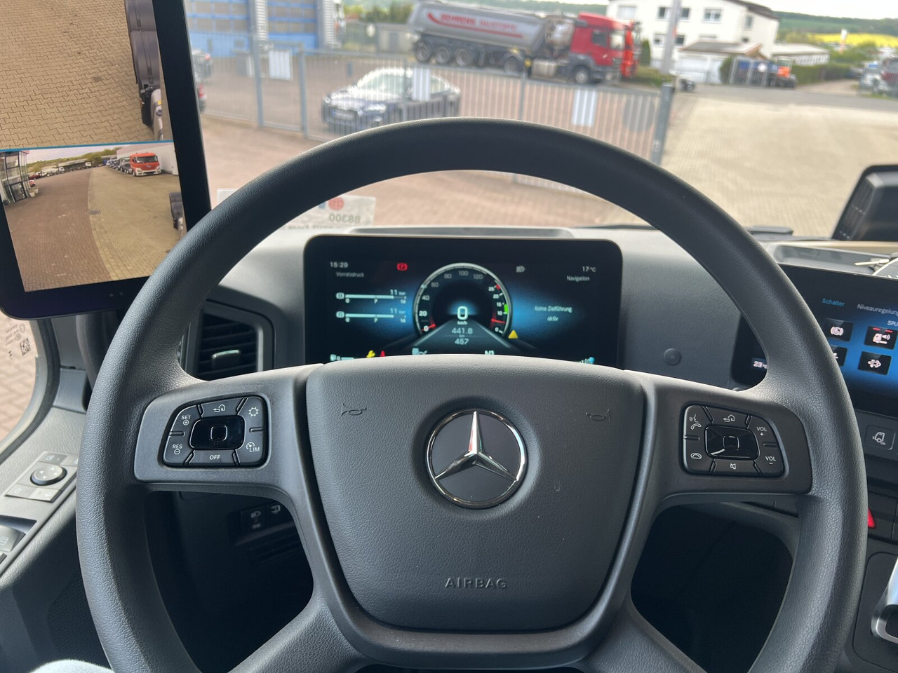 Mercedes-Benz Actros 3363 LS 6x4 Actros 3363 LS 6x4, Retarder, SoloStar, MultimediaCockpit, Navi, LED - Тягач: фото 3 Mercedes-Benz Actros 3363 LS 6x4 Actros 3363 LS 6x4, Retarder, SoloStar, MultimediaCockpit, Navi, LED - Тягач: фото 3