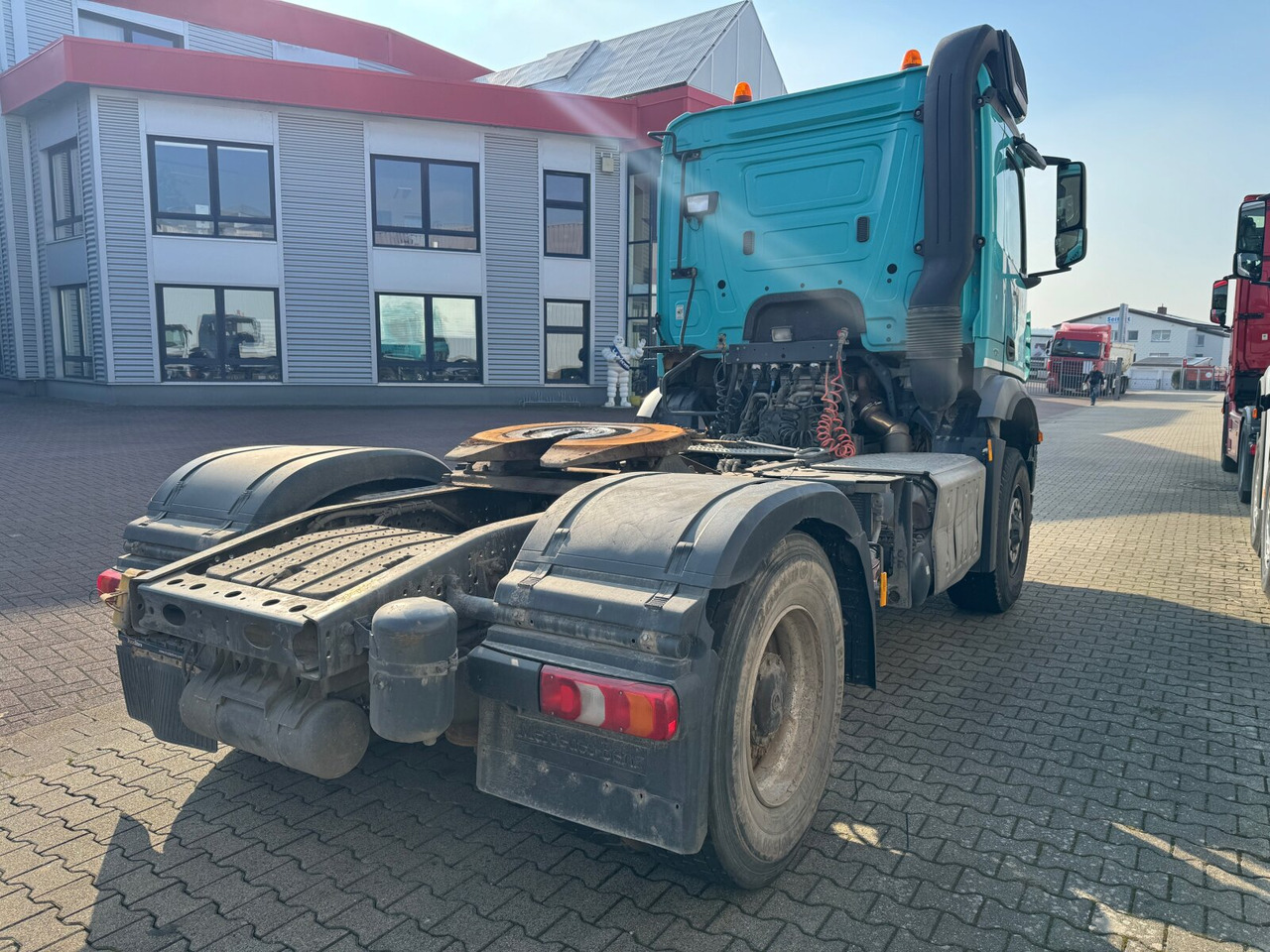 Mercedes-Benz Arocs 1842 LS 4x4 HAD Arocs 1842 LS 4x4 HAD, HydroDrive, Kipphydraulik - Тягач: фото 3 Mercedes-Benz Arocs 1842 LS 4x4 HAD Arocs 1842 LS 4x4 HAD, HydroDrive, Kipphydraulik - Тягач: фото 3