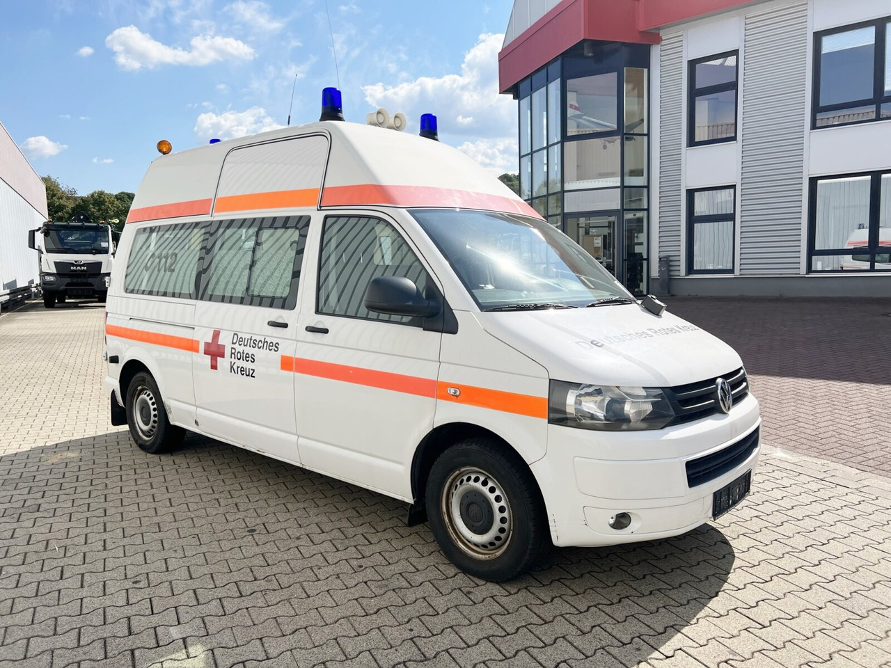 Машина скорой помощи Volkswagen T5 2.0 TDI 4x2 T5 2.0 TDI 4x2, Krankenwagen: фото 9 Машина скорой помощи Volkswagen T5 2.0 TDI 4x2 T5 2.0 TDI 4x2, Krankenwagen: фото 9