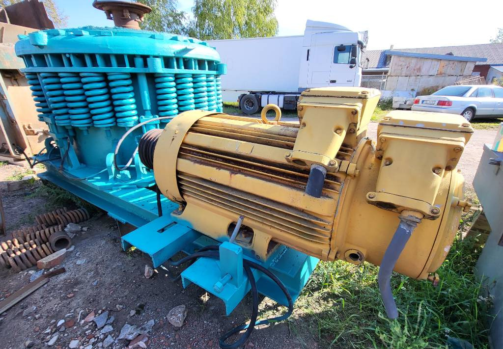 Конусная дробилка Brown Lenox Kue-Ken 1300: фото 6 Конусная дробилка Brown Lenox Kue-Ken 1300: фото 6