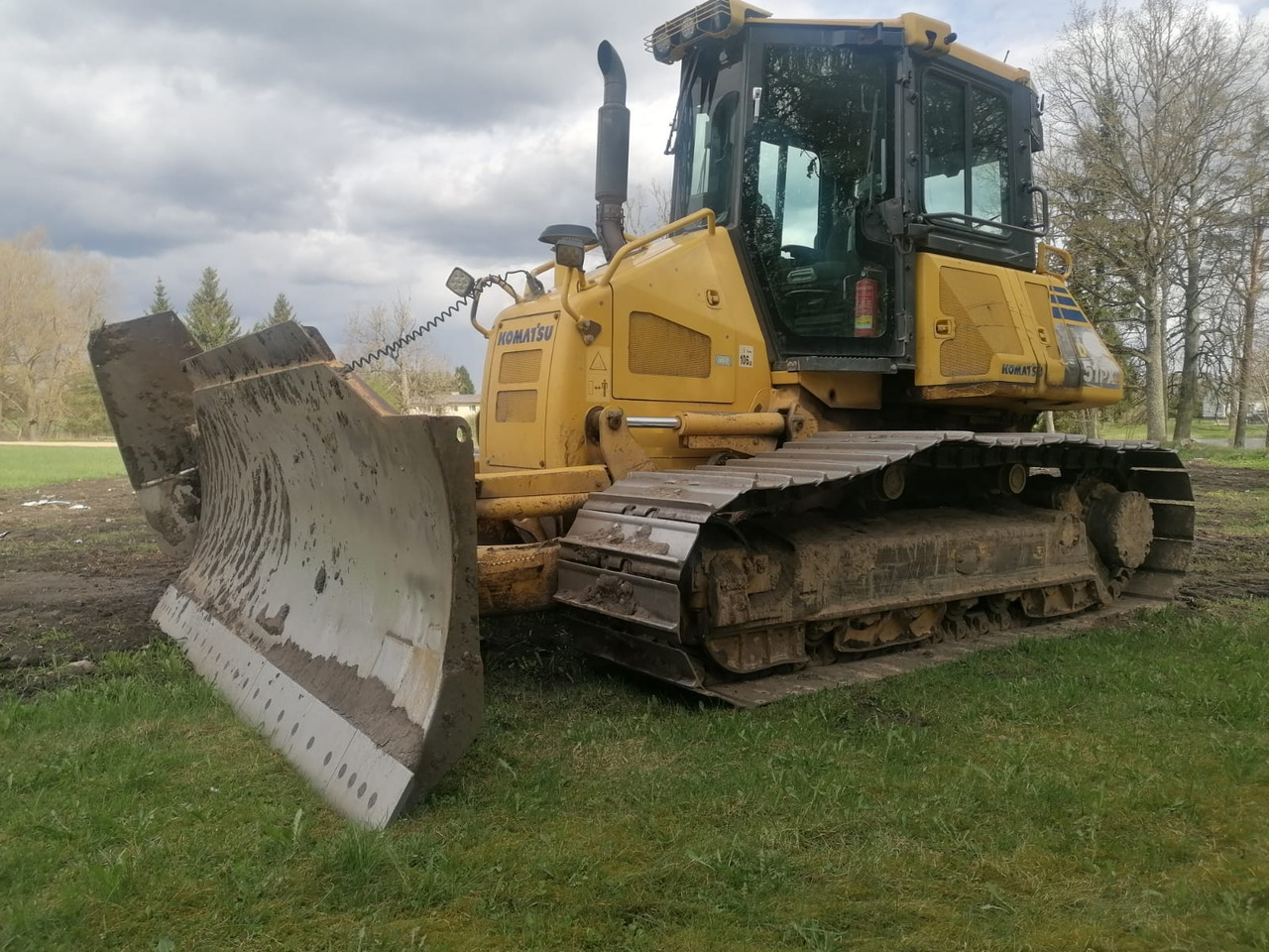 KOMATSU D 51PX-22 - Бульдозер: фото 2 KOMATSU D 51PX-22 - Бульдозер: фото 2