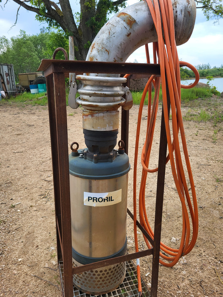 Proril Tank 8220 - Насос для воды: фото 1 Proril Tank 8220 - Насос для воды: фото 1