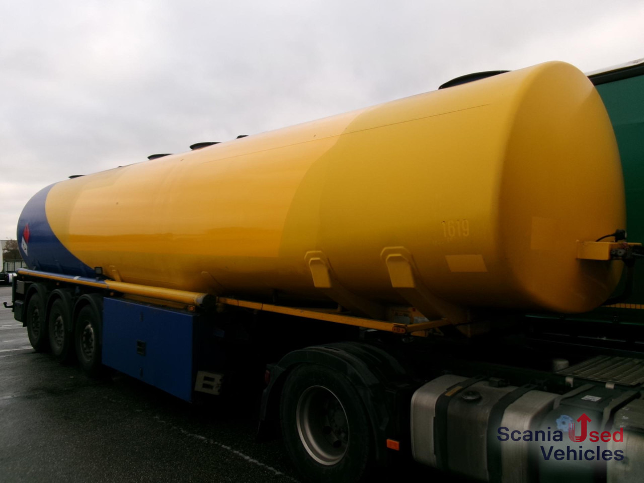 ROHR Tankauflieger f. Treibst. 4 Kammern 2 x Lift - Другая техника: фото 1 ROHR Tankauflieger f. Treibst. 4 Kammern 2 x Lift - Другая техника: фото 1