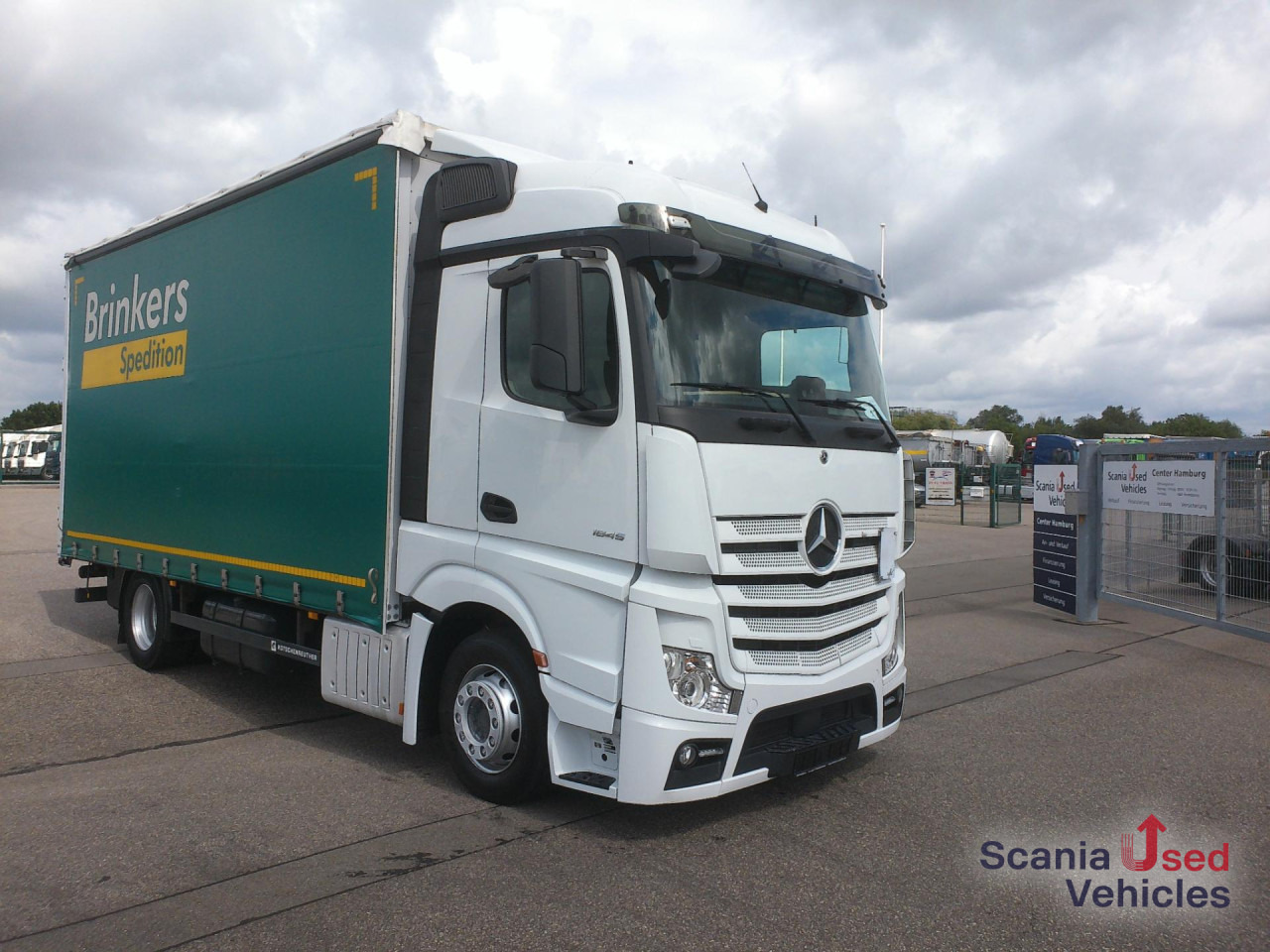 MERCEDES-BENZ Actros 1845 L - Тентованный грузовик: фото 1 MERCEDES-BENZ Actros 1845 L - Тентованный грузовик: фото 1