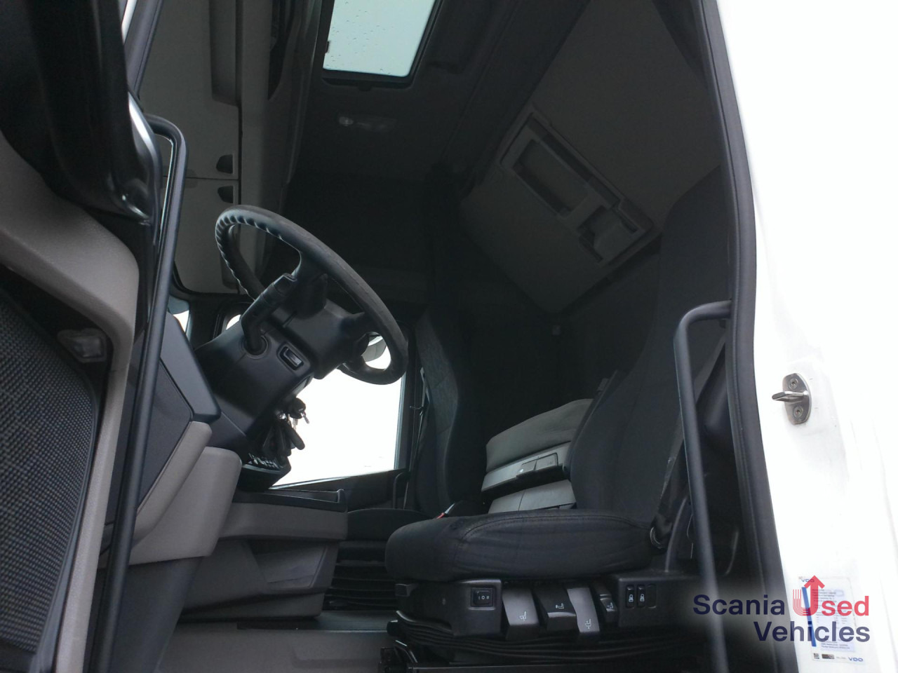 Тягач SCANIA R 410 A4x2NA 2 Tanks Standklima TOP!!!: фото 13