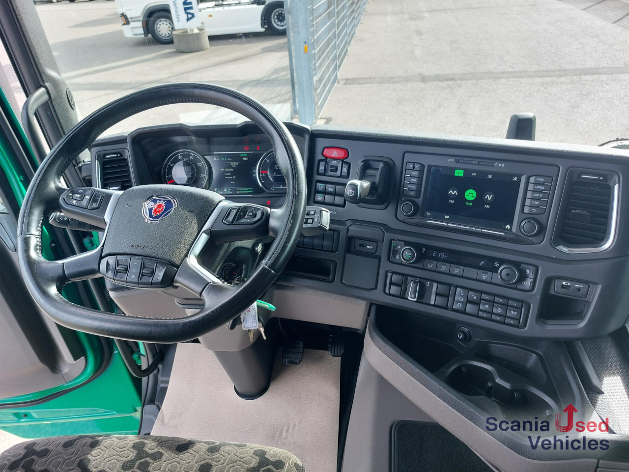 SCANIA R 450 A4x2EB - Тягач: фото 3 SCANIA R 450 A4x2EB - Тягач: фото 3