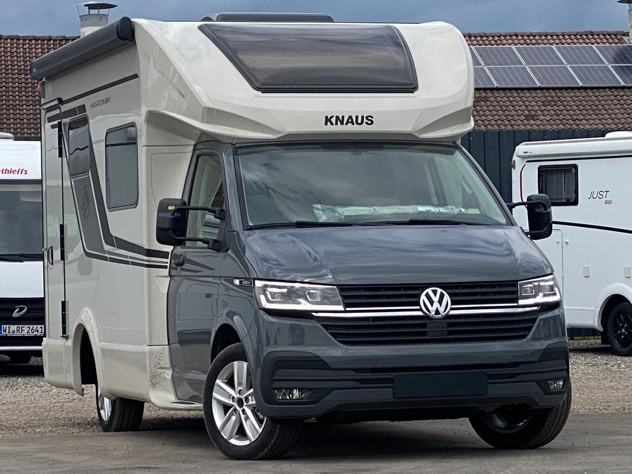 Knaus Tourer Van 500 LT, slide Bett, Tageszulassung - Полуинтегрированный автодом: фото 1 Knaus Tourer Van 500 LT, slide Bett, Tageszulassung - Полуинтегрированный автодом: фото 1