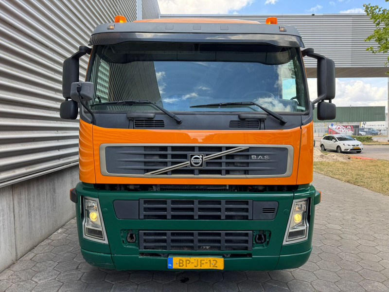 Volvo FM 300 / Machine Transport / Hydraulic Ramp / Klima / TUV:7-2025 / NL Truck - Грузовик: фото 4 Volvo FM 300 / Machine Transport / Hydraulic Ramp / Klima / TUV:7-2025 / NL Truck - Грузовик: фото 4