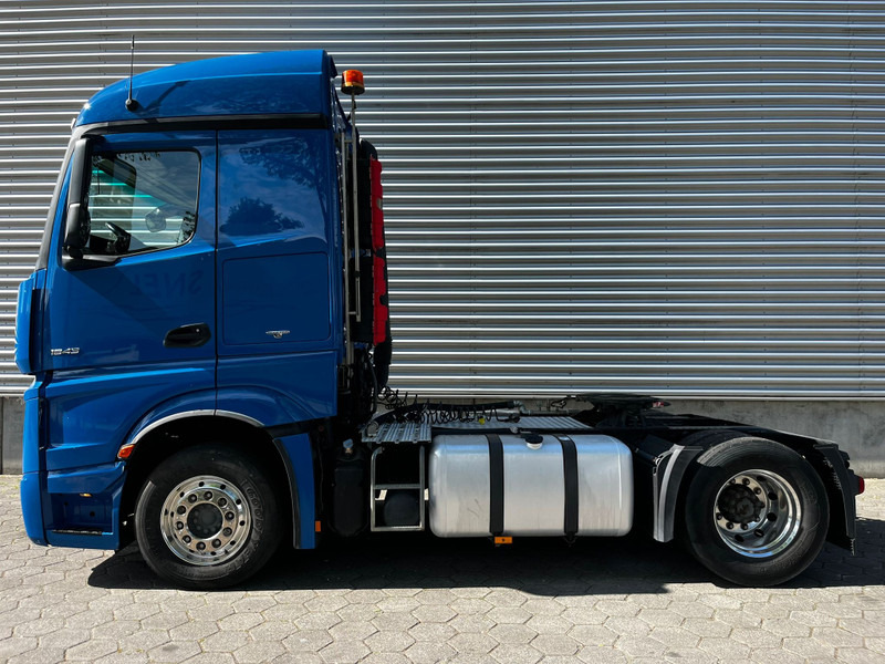 Mercedes-Benz Actros 1843 / Retarder / Hydarulic / ADR - Тягач: фото 5 Mercedes-Benz Actros 1843 / Retarder / Hydarulic / ADR - Тягач: фото 5