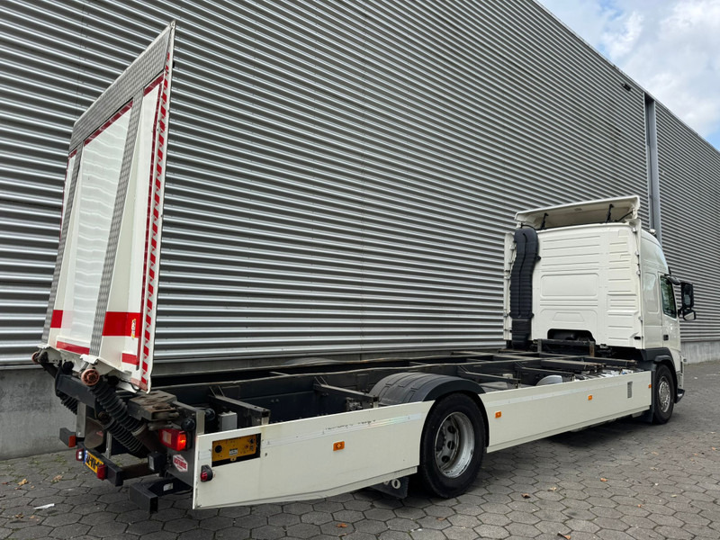Volvo FM 330 XL EEV / I-Shift / VEB+ / 334.000..KM!! / Tail Lift / NL Truck - Грузовик-контейнеровоз/ Сменный кузов: фото 3 Volvo FM 330 XL EEV / I-Shift / VEB+ / 334.000..KM!! / Tail Lift / NL Truck - Грузовик-контейнеровоз/ Сменный кузов: фото 3