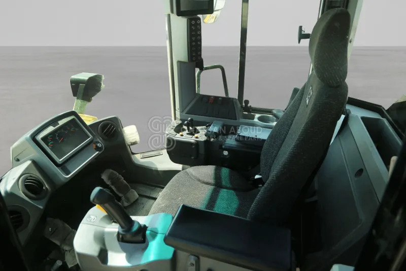 Колёсный погрузчик Caterpillar 966M Wheel Loader: фото 9 Колёсный погрузчик Caterpillar 966M Wheel Loader: фото 9