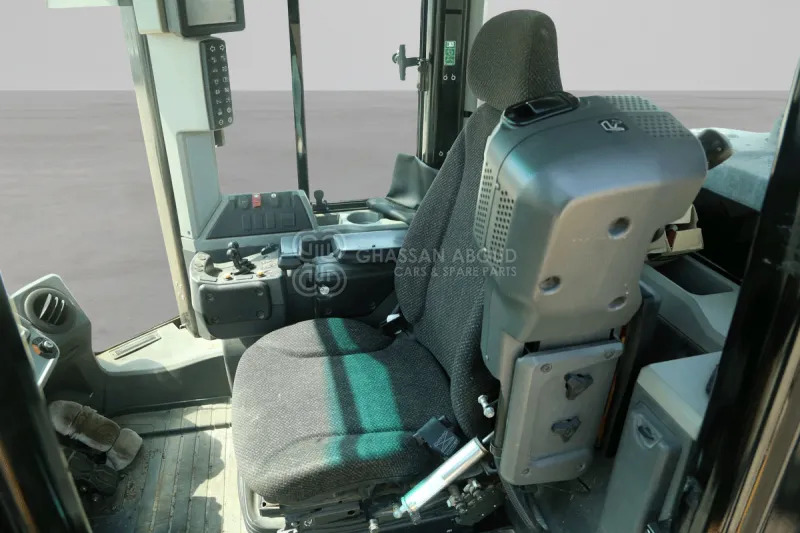 Колёсный погрузчик Caterpillar 966M Wheel Loader: фото 7 Колёсный погрузчик Caterpillar 966M Wheel Loader: фото 7