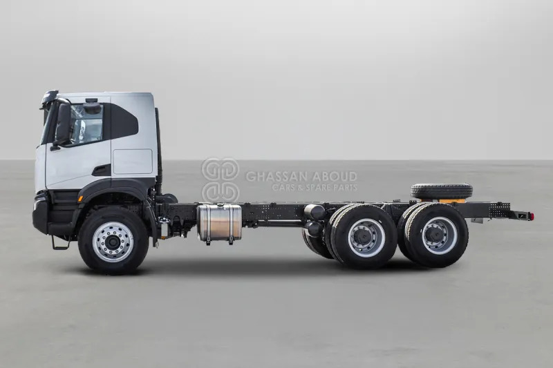 IVECO T-WAY AT380T47H 6X4 R24 TYRES CHASSIS - Barcelona Stock - Грузовик-шасси: фото 4 IVECO T-WAY AT380T47H 6X4 R24 TYRES CHASSIS - Barcelona Stock - Грузовик-шасси: фото 4