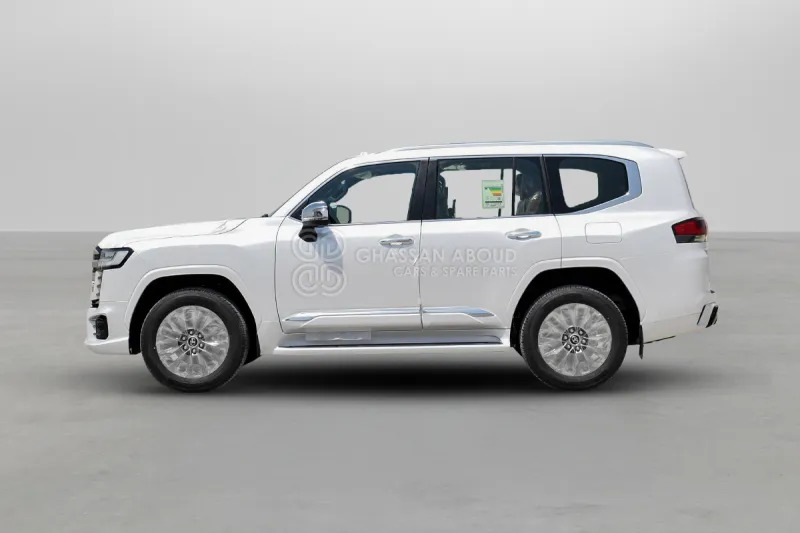 Toyota Land Cruiser 300 - Внедорожник: фото 3 Toyota Land Cruiser 300 - Внедорожник: фото 3