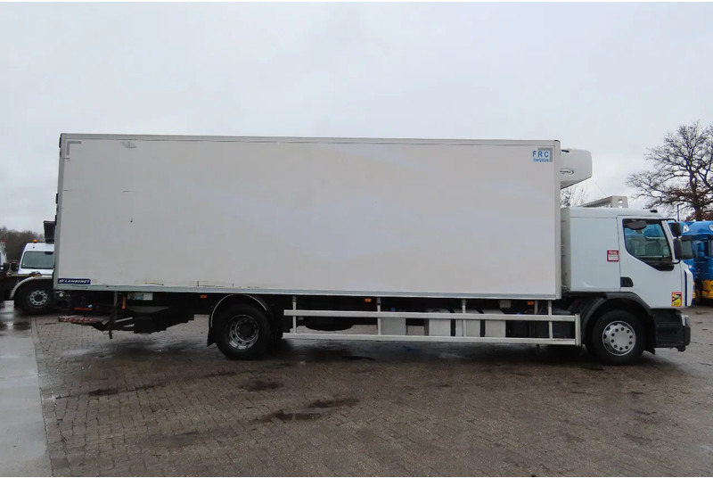 Renault D Retarder 19T, Carrier 1050, Lamberet, sleeper - Рефрижератор: фото 4 Renault D Retarder 19T, Carrier 1050, Lamberet, sleeper - Рефрижератор: фото 4