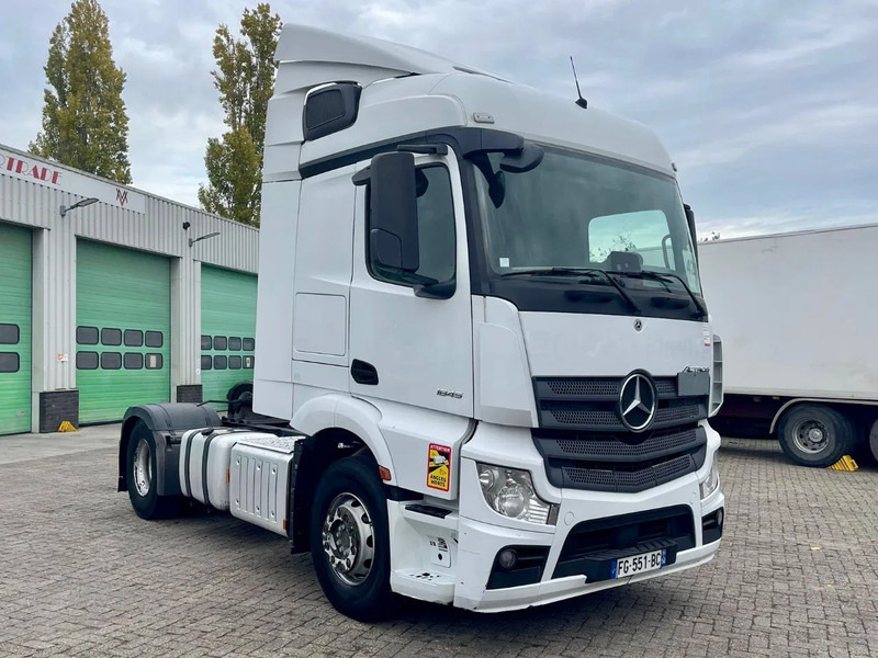 Mercedes-Benz Actros 1845 vin: WDF9634031C008330 , 2 tanks, France clean truck - Тягач: фото 1 Mercedes-Benz Actros 1845 vin: WDF9634031C008330 , 2 tanks, France clean truck - Тягач: фото 1