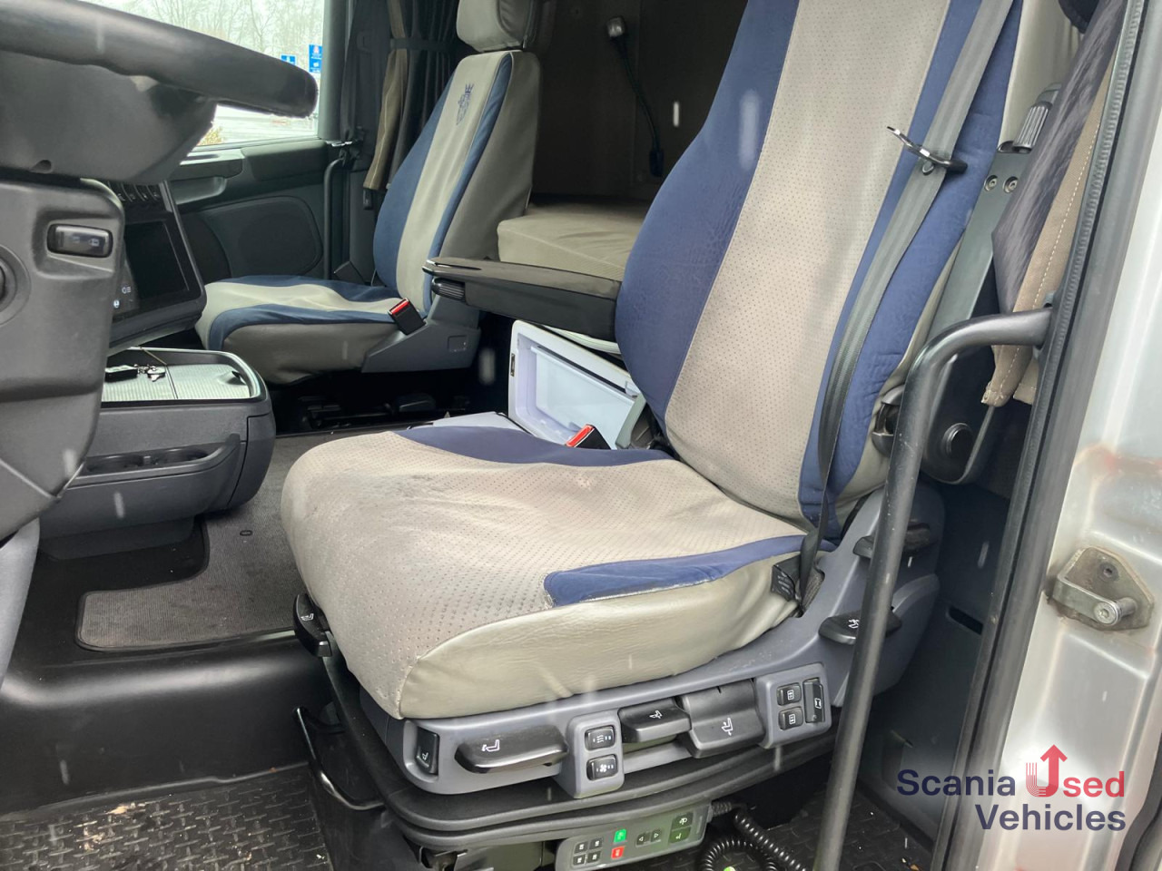 SCANIA R 410 LB6x2*4HNB BDF Komplettzug !! - Грузовик-контейнеровоз/ Сменный кузов: фото 4 SCANIA R 410 LB6x2*4HNB BDF Komplettzug !! - Грузовик-контейнеровоз/ Сменный кузов: фото 4