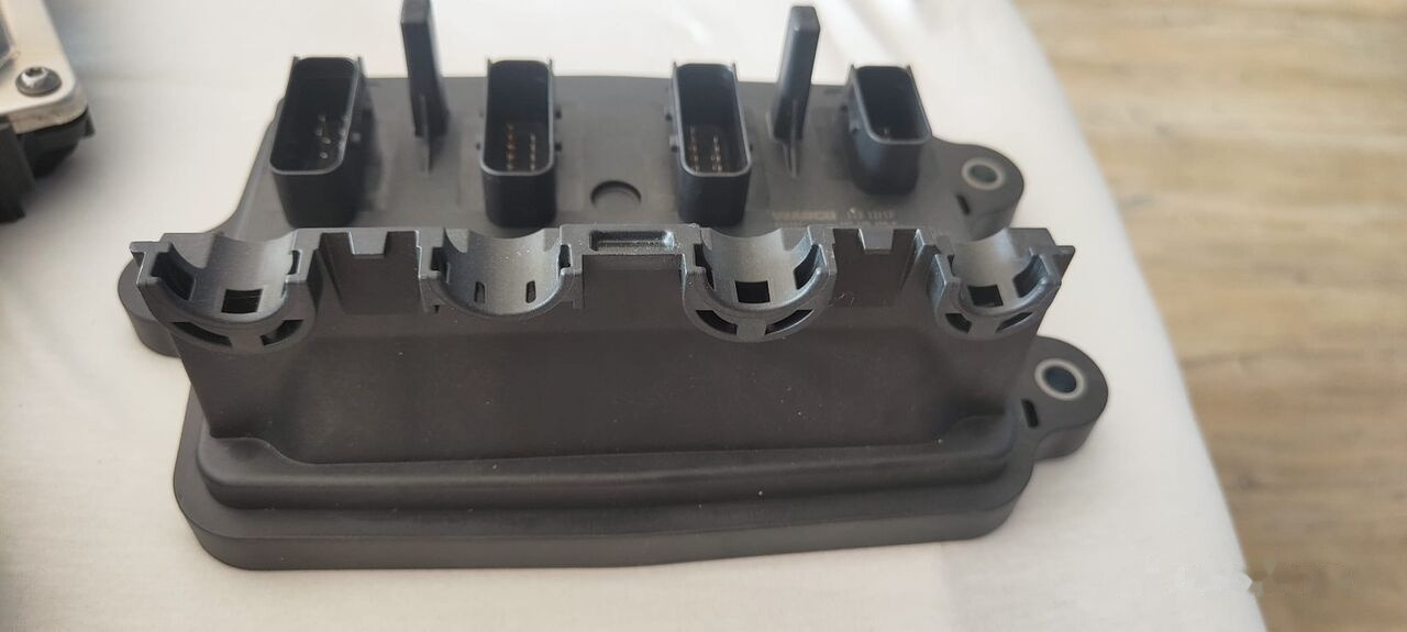 WABCO ABS 4461063000 Scania - Блок управления для Грузовиков: фото 2 WABCO ABS 4461063000 Scania - Блок управления для Грузовиков: фото 2