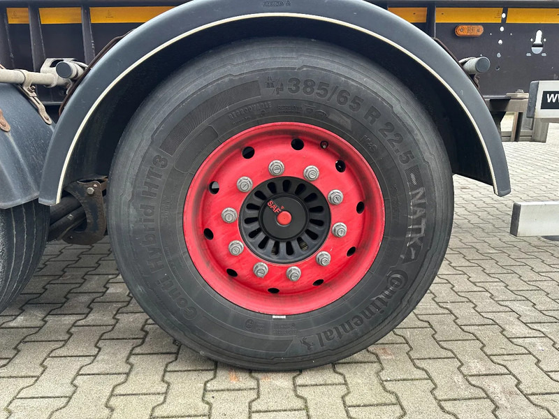 Полуприцеп-контейнеровоз/ Сменный кузов Burg 20FT ADR (EX/II, EX/III, FL, AT) Chassis, Empty weight : 3.690kg, SAF INTRADISC, 2x Liftaxle, NL-chassis: фото 13