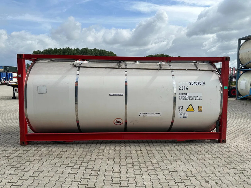 CIMC 20FT ISO, 25.080L/1-COMP/3 BAFFELS/4 manholes, ADR valid until 08/2027 - Резервуар для хранения: фото 3 CIMC 20FT ISO, 25.080L/1-COMP/3 BAFFELS/4 manholes, ADR valid until 08/2027 - Резервуар для хранения: фото 3