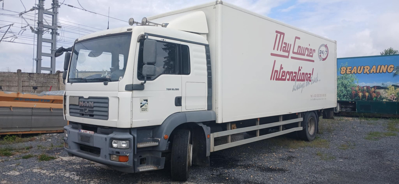 MAN TGM 18.280 4x2 BL - Грузовик с закрытым кузовом: фото 2 MAN TGM 18.280 4x2 BL - Грузовик с закрытым кузовом: фото 2