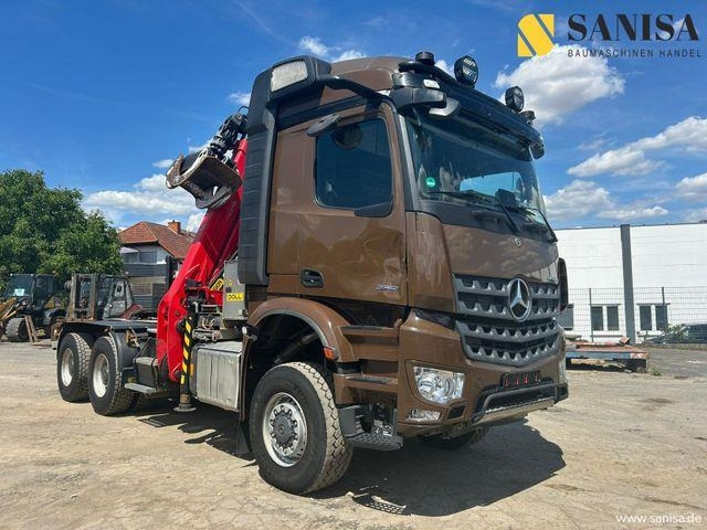 MERCEDES-BENZ Arocs 3351/6x6/Palfinger Epolsion S260/Langholz - Лесовоз: фото 2 MERCEDES-BENZ Arocs 3351/6x6/Palfinger Epolsion S260/Langholz - Лесовоз: фото 2