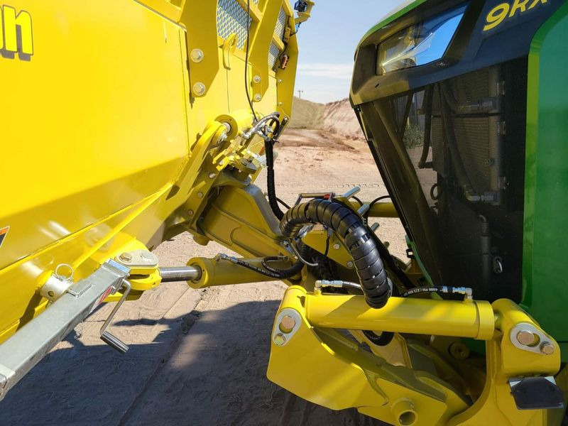 Degelman Dozer Blade 7900 zum John Deere 9RX 710, 9RX 770, 9RX 830 - Отвал: фото 2 Degelman Dozer Blade 7900 zum John Deere 9RX 710, 9RX 770, 9RX 830 - Отвал: фото 2