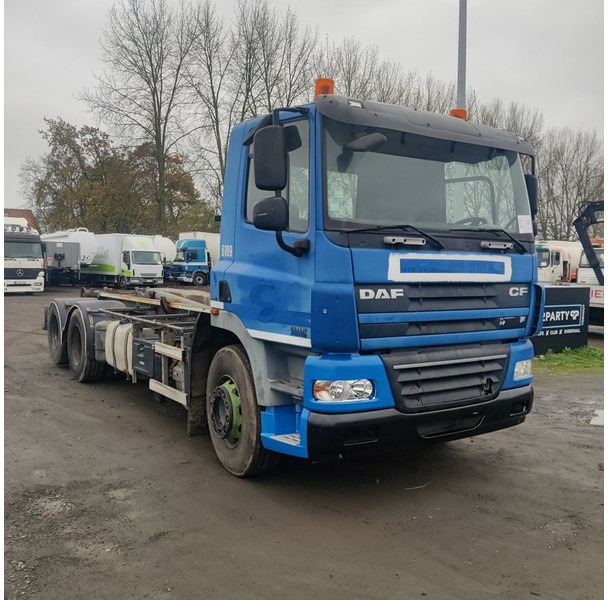 DAF CF 85 430 - Грузовик-контейнеровоз/ Сменный кузов: фото 3 DAF CF 85 430 - Грузовик-контейнеровоз/ Сменный кузов: фото 3