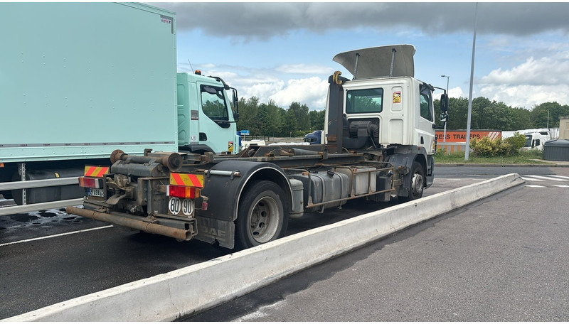 DAF CF 85.410 - 19T HOOKLIFT / ABROLLKIPPER / GANCHO - MANUAL ZF - A/C - GOOD CONDITION - Крюковой мультилифт: фото 4 DAF CF 85.410 - 19T HOOKLIFT / ABROLLKIPPER / GANCHO - MANUAL ZF - A/C - GOOD CONDITION - Крюковой мультилифт: фото 4