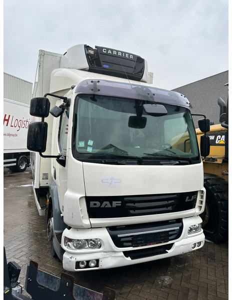 DAF LF 45.220 12T E5 4x2 - FRIGO CARRIER - BOX 5m30 x 2m35 x 2m46 - *407.000km* - A/C - TAILLIFT - AUTOMATIC - BE TRUCK - Рефрижератор: фото 2 DAF LF 45.220 12T E5 4x2 - FRIGO CARRIER - BOX 5m30 x 2m35 x 2m46 - *407.000km* - A/C - TAILLIFT - AUTOMATIC - BE TRUCK - Рефрижератор: фото 2
