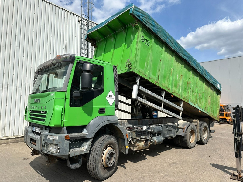 Iveco TRAKKER 310 6x4 STEEL TIPPER / KIPPER - MANUAL ZF - BIG AXLES / HUB REDUCTION - STEEL SPRING - Самосвал: фото 2 Iveco TRAKKER 310 6x4 STEEL TIPPER / KIPPER - MANUAL ZF - BIG AXLES / HUB REDUCTION - STEEL SPRING - Самосвал: фото 2